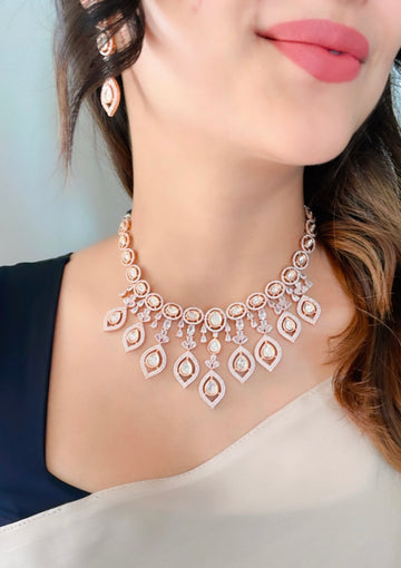 92.5 Silver Elizabeth Necklace with Earrings (Rose Gold Plated)