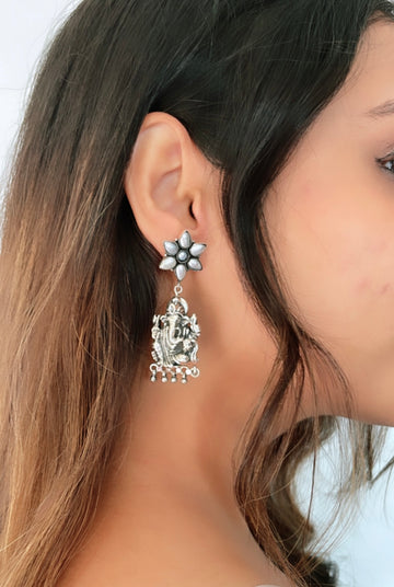 92.5 Silver Gajanan Flower Earrings