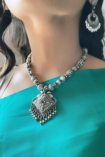 92.5 Silver Aarani Nakshatra Necklace