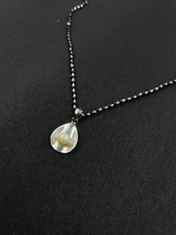 92.5 Silver Minimalistic Pearl Classic Pendant