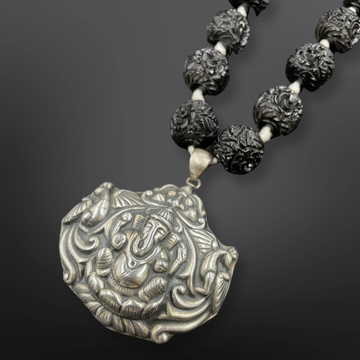 92.5 Silver Ganesha Pendant (Threaded in Black Beads)