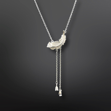 92.5 Silver Minimalistic Glittering Leaf Pendant with Silver Chain